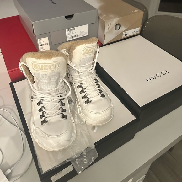 Gucci Ankle Fur Boots used twice - Picture 1 of 5
